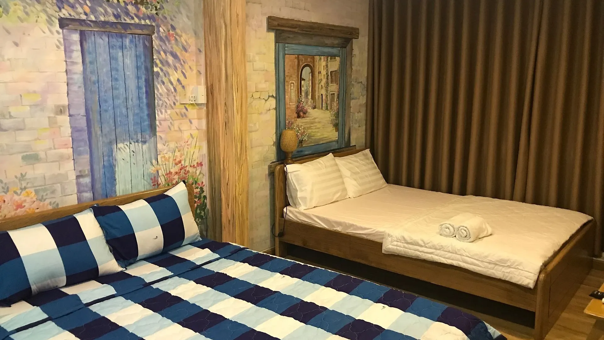 Wanderlust Saigon Hostel & Rooftop Bar Ho Chi Minh City
